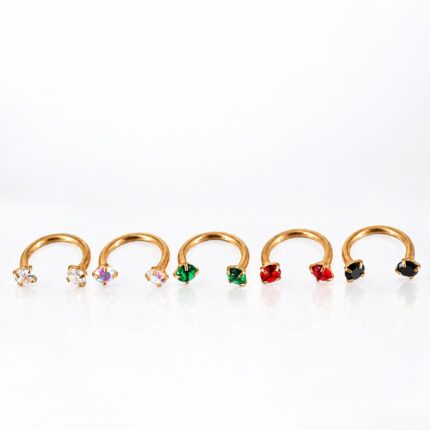 Herradura Dorada Circón 8mm en Acero Quirúrgico – Piercing Daith