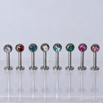 Labret Circón Lateral en Acero Quirúrgico – Piercing Oreja