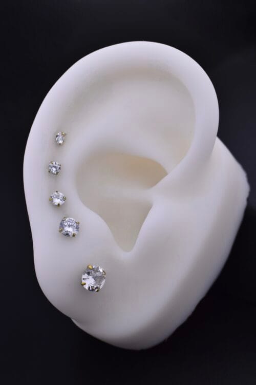 Labret Circón 2.5-3-4-5mm - Titanio G.I – Piercing Colombia