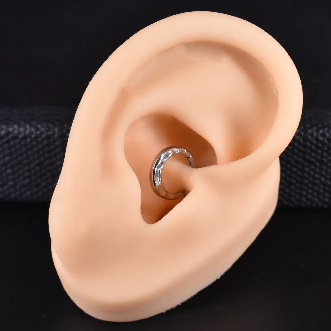 Aro Clicker  Areia 8mm - Titanio G.I Pulido – Piercing Colombia