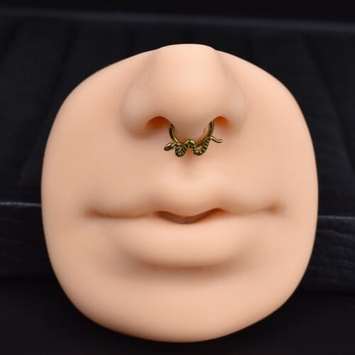 Aro Clicker Serpiente Seth - Titanio G.I – Piercing Colombia