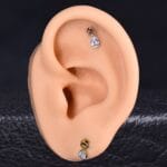 Labret Charm Prometeo - Titanio G.I – Piercing Colombia