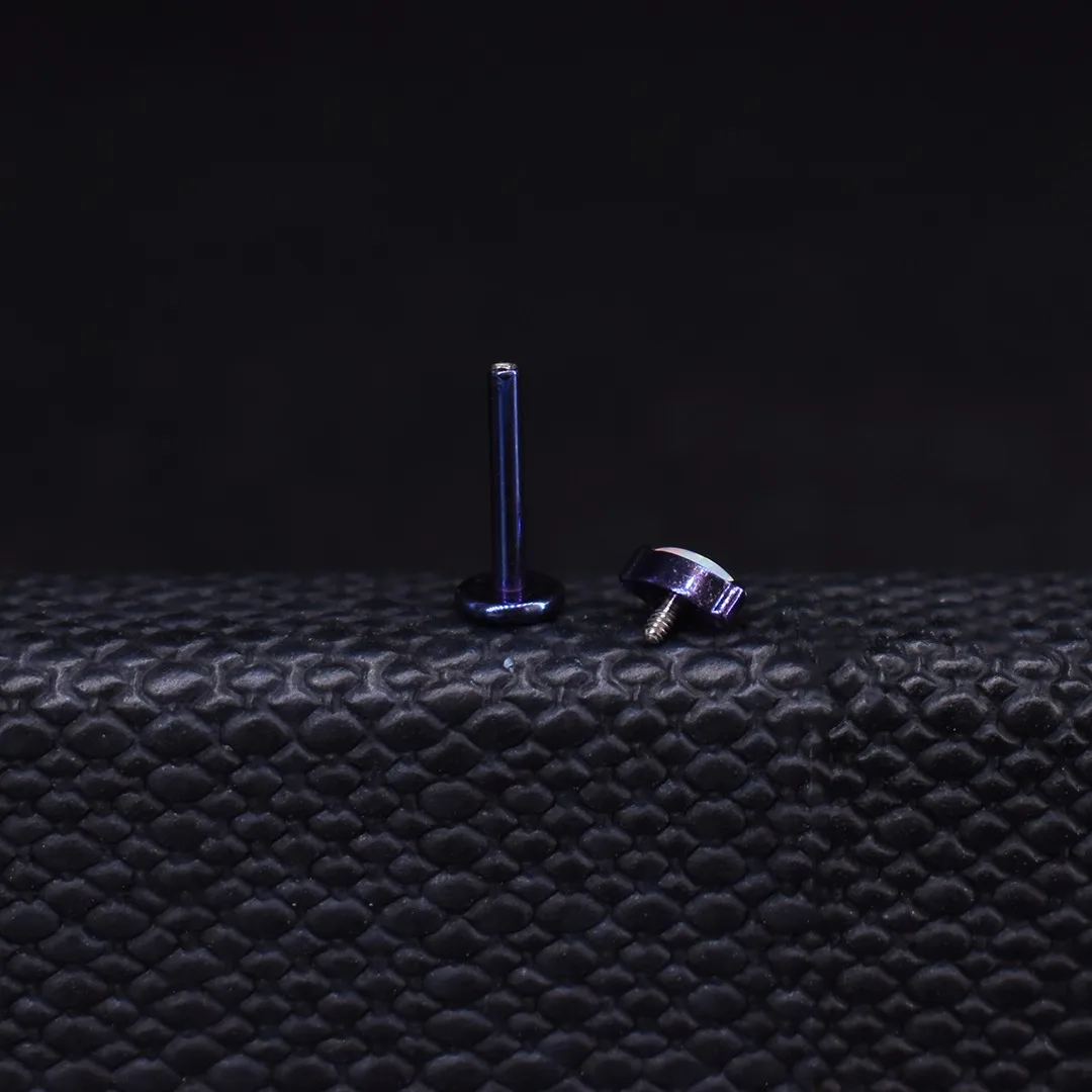 Labret Astral - Titanio G.I – Piercing Colombia