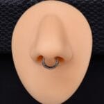 Aro Clicker Pearl - Titanio G.I – Piercing Colombia