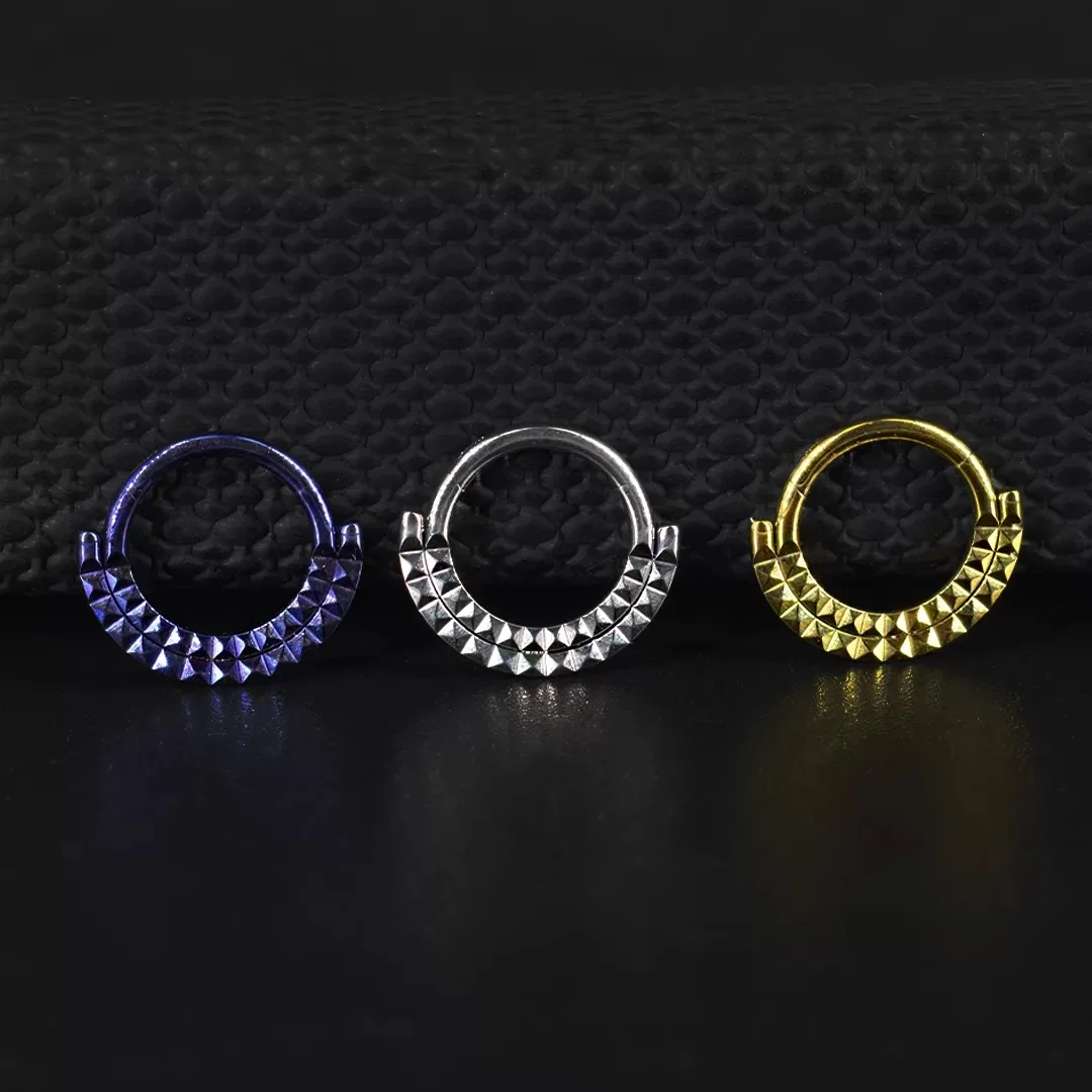 Aro Clicker Army 8mm - Titanio G.I – Piercing Colombia