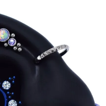 Aro Clicker Rook 8mm en titanio grado implante – Piercing Ceja