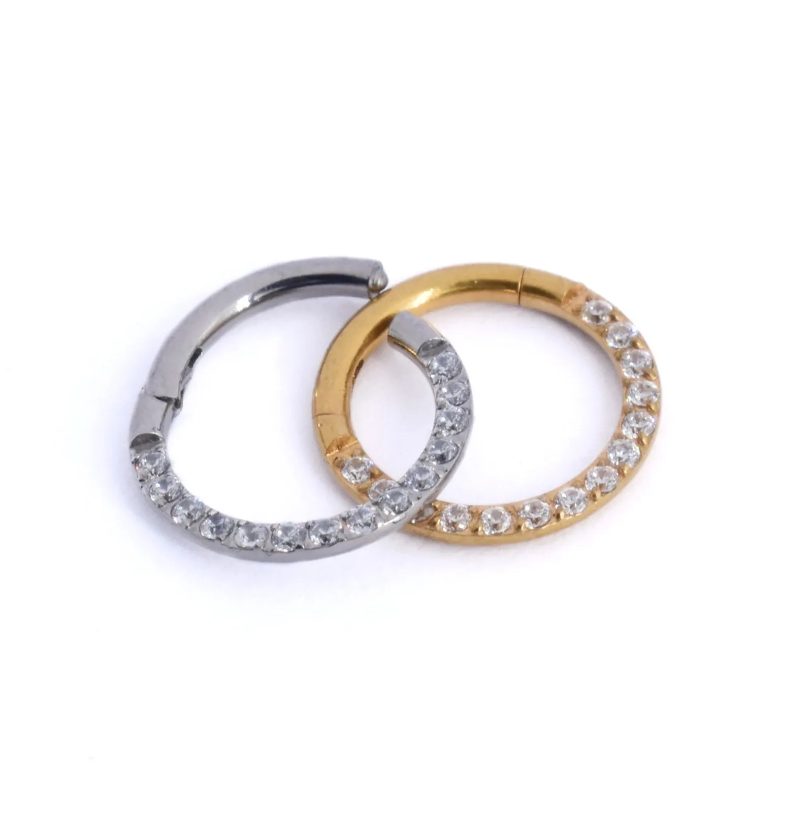 Aro Clicker Temis 8mm - Titanio G.I – Piercing Colombia