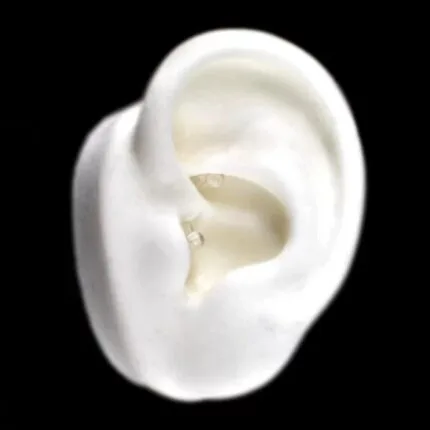 Banana 8mm en Bioflex – Piercing Oreja