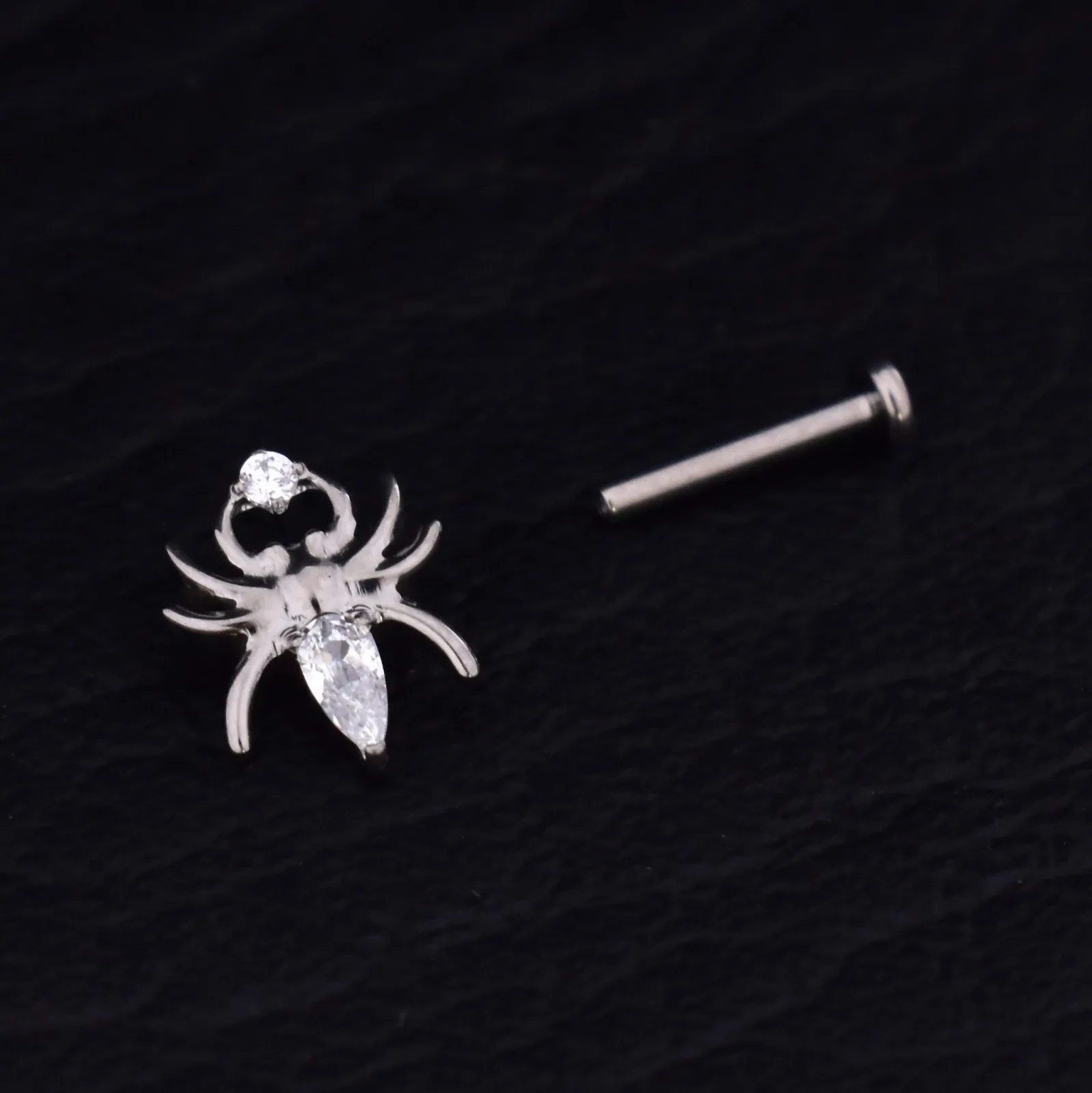 Hélix Shelob - Titanio G.I – Piercing Colombia