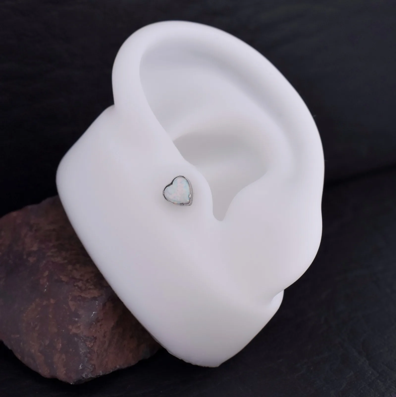 Hélix White Heart - Titanio G.I – Piercing Colombia