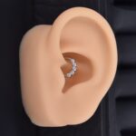 Aro Clicker Titanio G.I 8mm - Coraline – Piercing Colombia