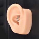 Aro Clicker Triple Butterfly (16G – 8mm) – Titanio ASTM F136 – Piercing Colombia