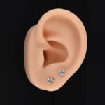 Labret Triad (16G – 8mm) - Titanio G.I. – Piercing Colombia