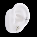Hélix Cross (16G – 8mm) – Titanio G.I. – Piercing Colombia