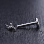Hélix Sting (16G – 8mm) – Titanio G.I. – Piercing Colombia