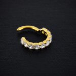 Aro Clicker Cassandra (16G – 8mm) – Titanio G.I. – Piercing Colombia