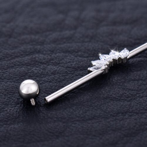 Industrial Hope (14G – 38mm) – Titanio G.I. – Piercing Colombia