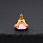 Labret Circón Rosa (16G) – Titanio G.I. – Piercing Colombia