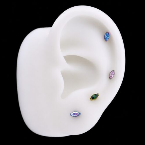 Labret Astro (16G – 8mm) – Titanio G.I. – Piercing Colombia