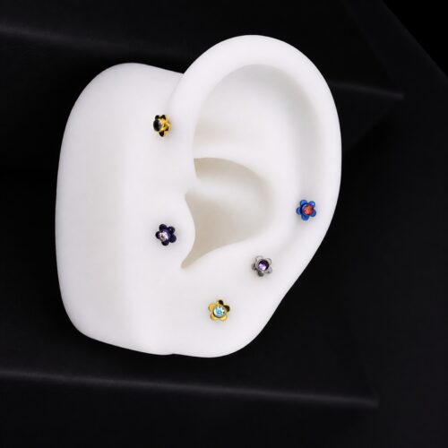 Hélix Flower Glass (16G – 8mm) – Titanio G.I. – Piercing Colombia