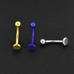 Banana Rook Básica (16G – 8mm) – Titanio G.I. – Piercing Colombia
