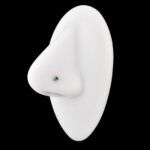 Nostril L Circón Verde (20G - 2mm) – Titanio G.I. – Piercing Colombia