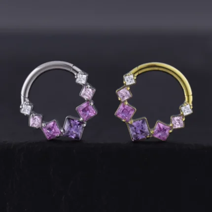 Aro clicker Sabrina con circones cuadrados en degradé rosa y lila en plateado y dorado