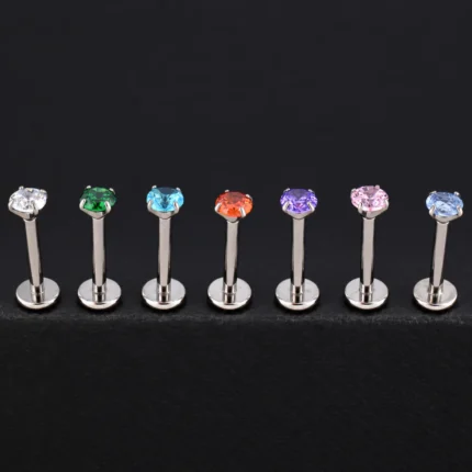 Siete labrets de titanio plateado con circón de colores de 4 garras, 16G 8mm