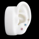 Labret Cuadrado Circón (16G - 8mm) - Titanio G.I. – Piercing Colombia