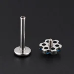 Labret Dalia (16G - 8mm) - Titanio G.I. – Piercing Colombia
